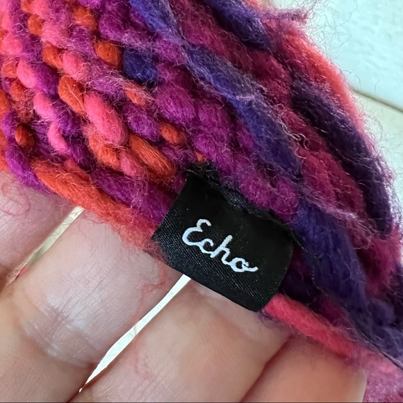 Echo Alma Stitch Triangle Scarf - Picture 6 of 7